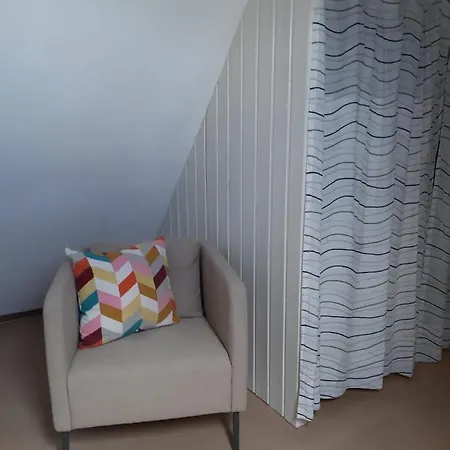 Giebelzimmer Mit Weinbergblick Stetten (Kernen)